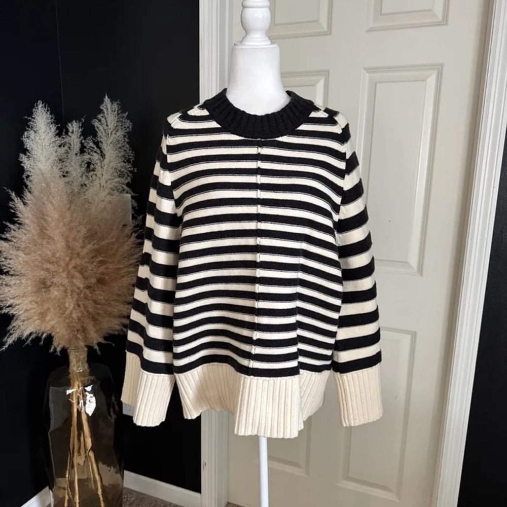 Anthropologie Maeve The Chandler Crew-Neck Relaxed Pullover Sweater
sz Medium - Picture 8 of 12